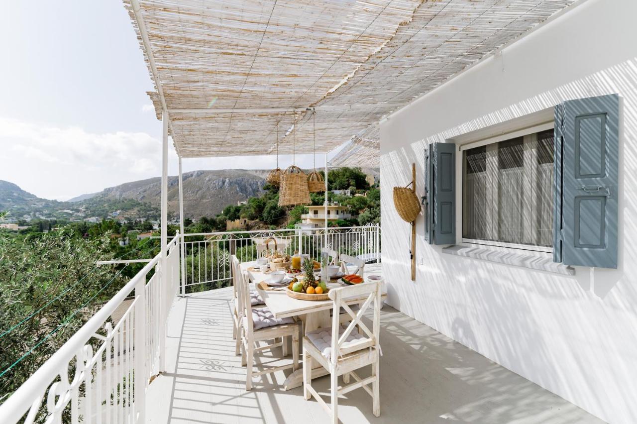 Menori Luxury Suite Panormos  Bagian luar foto